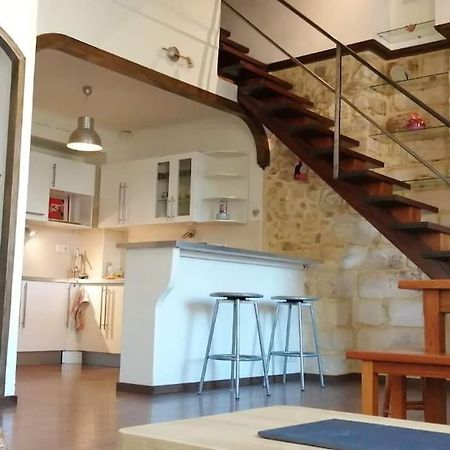 L'Atypik: Superbe Duplex Climatise Au Coeur D'Avignon Intra-Muros Apartamento Exterior foto