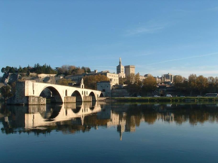 L'Atypik: Superbe Duplex Climatise Au Coeur D'Avignon Intra-Muros Apartamento Exterior foto